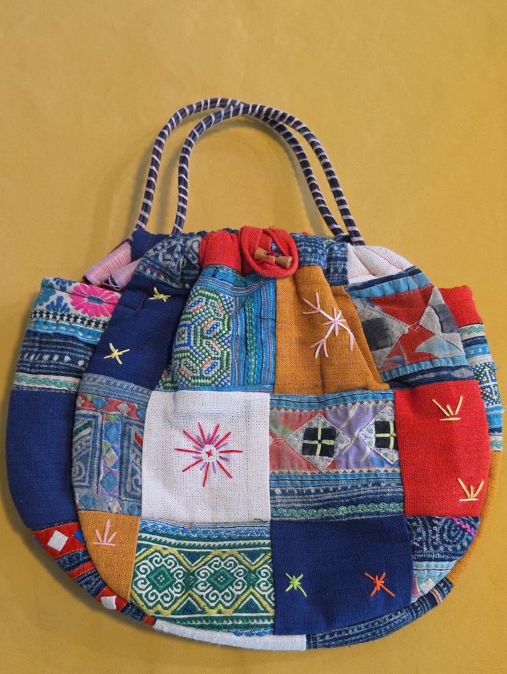 Vintage Vietnamese Sapa Patchwork Handbag ▪︎ Hand Embroidery & Varied Fabrics